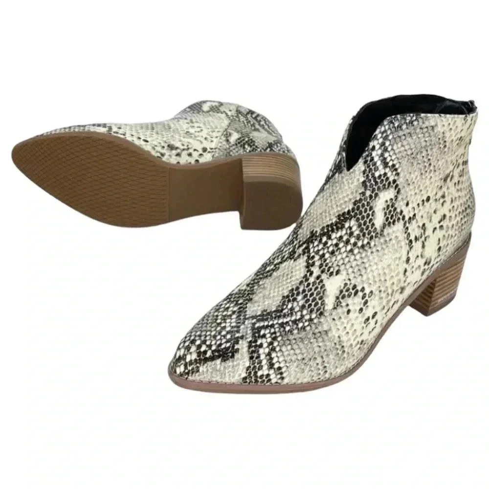 Aqua College Emily Leather Snake Print Waterproof Womens Booties Size 9M